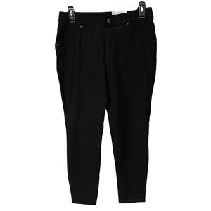 HUE ESSENTIALBLACK DENIM SKIMMER SIZE MD‎ NWT
